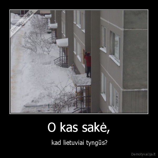 lietuviu,bobutes,ne,tyngines,nes,jos,nusikasa,laiptiniu,stogelius