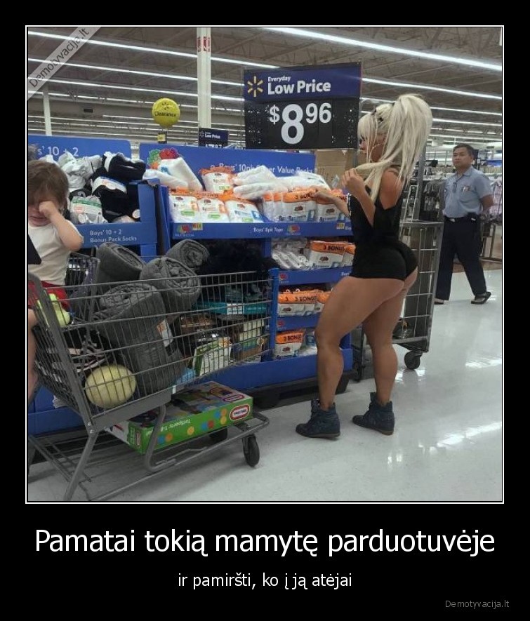 mamyte,merginos,figura,uzpakaliukas,parduotuveje