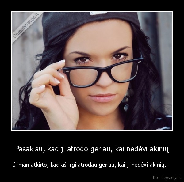 tvirta, mergina,atkirtis,komplimentas