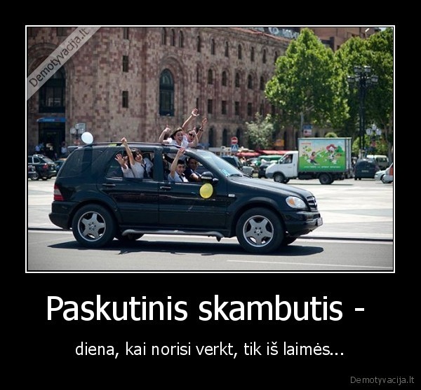 paskutinis, skambutis,mokykla,vasara,mokiniai