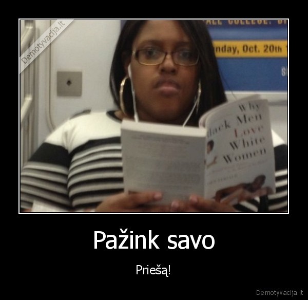 juodaode, moteris, skaito, knyga,juodaodis, myli, baltaode