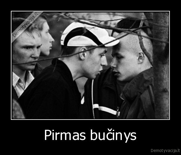 pirmas, bucinys,vyras, buciuoja, vyra,paaugliai, buciuojais,berniukai, buciuojasi