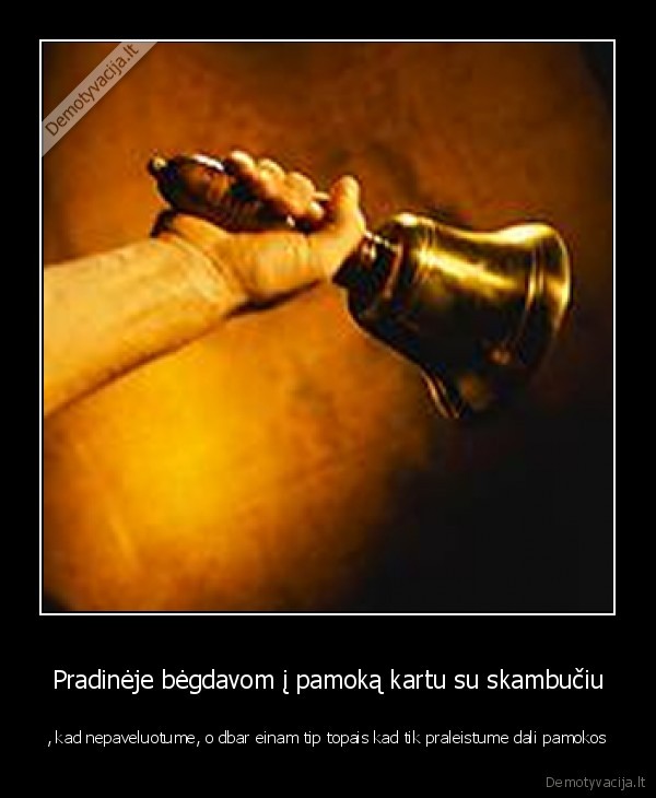 mokykla,skambutis,mokyniai