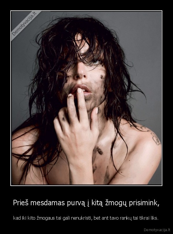 purvas,smeiztas,purvina, mergina