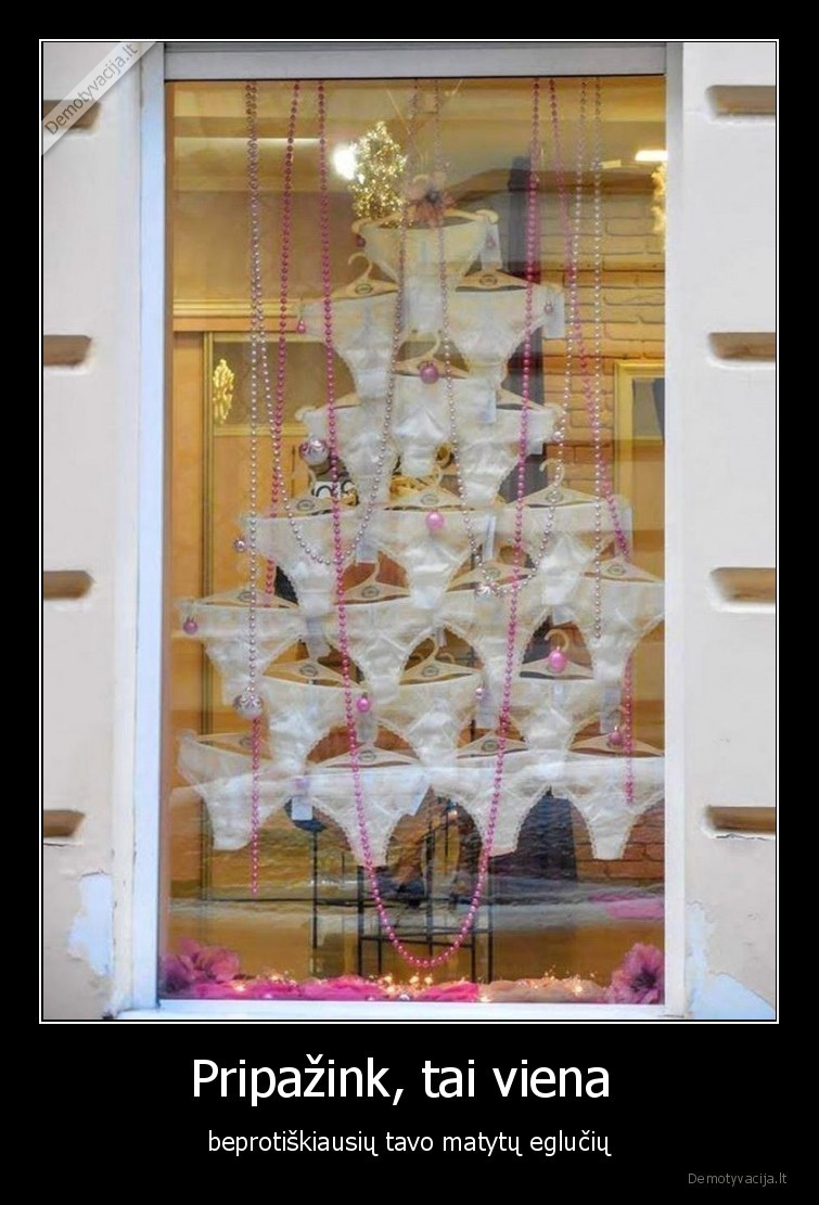 merginos,moterys,kelnaites,eglute