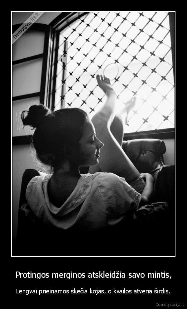 Protingos merginos atskleidžia savo mintis,