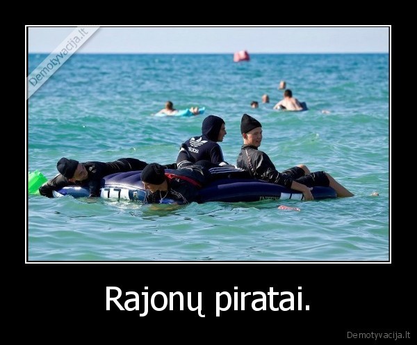 marozai,plaukia,piratai