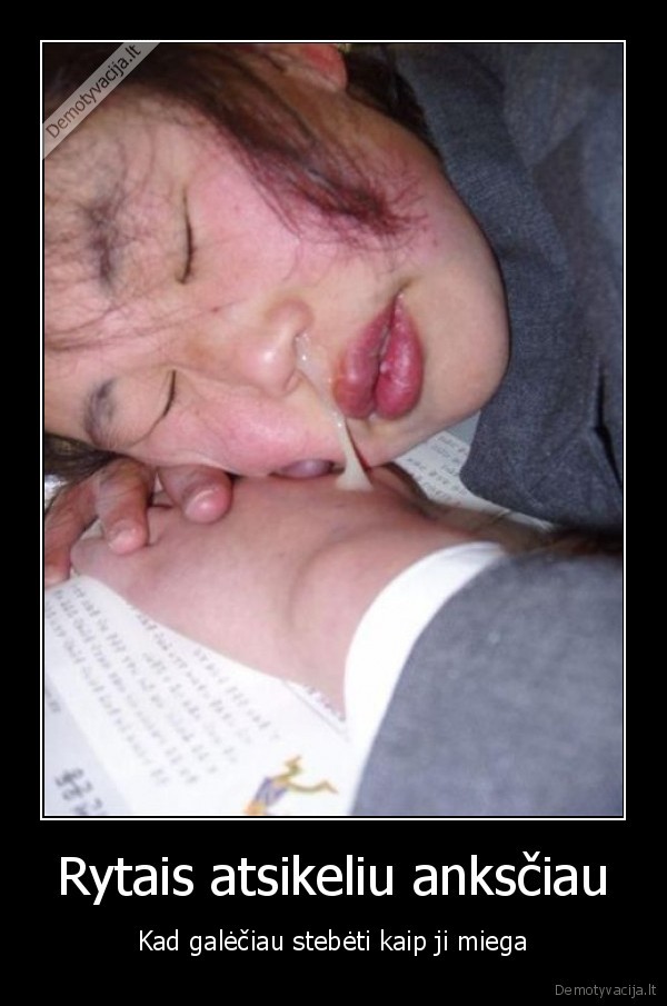 mieganti, mergina,apsisnarglejusi, mergina