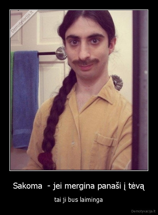 mergina,tevas,panasi