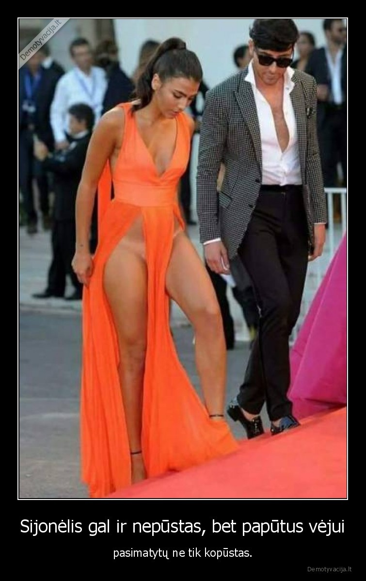 mergian,suknele,kopustas