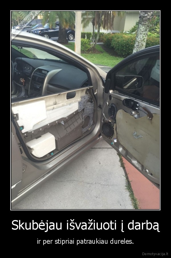 automobilis,dureles,darbas,saibom, isejo