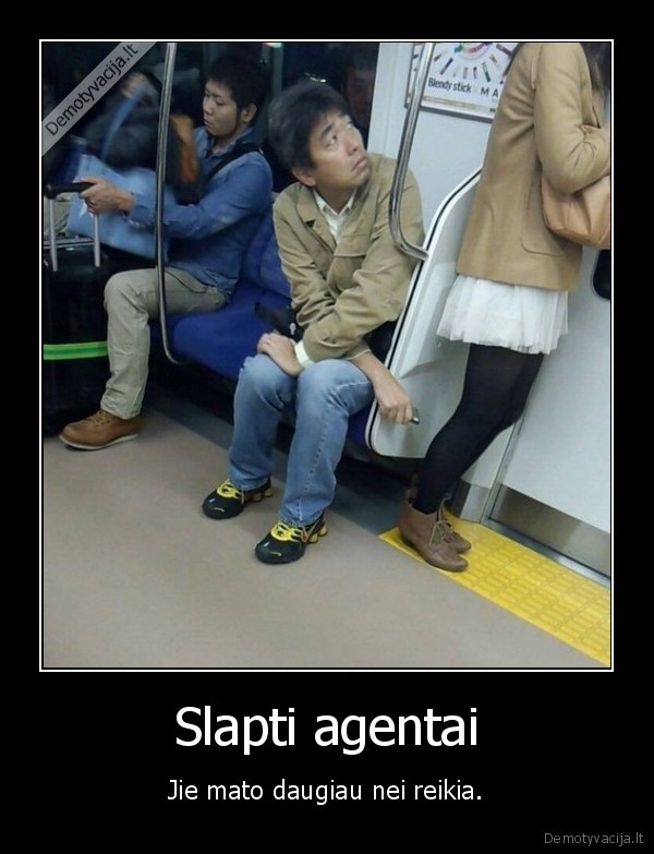 agentas,fotografuoja,uzpakaliukas