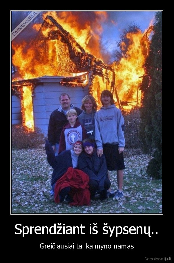 Sprendžiant iš šypsenų..