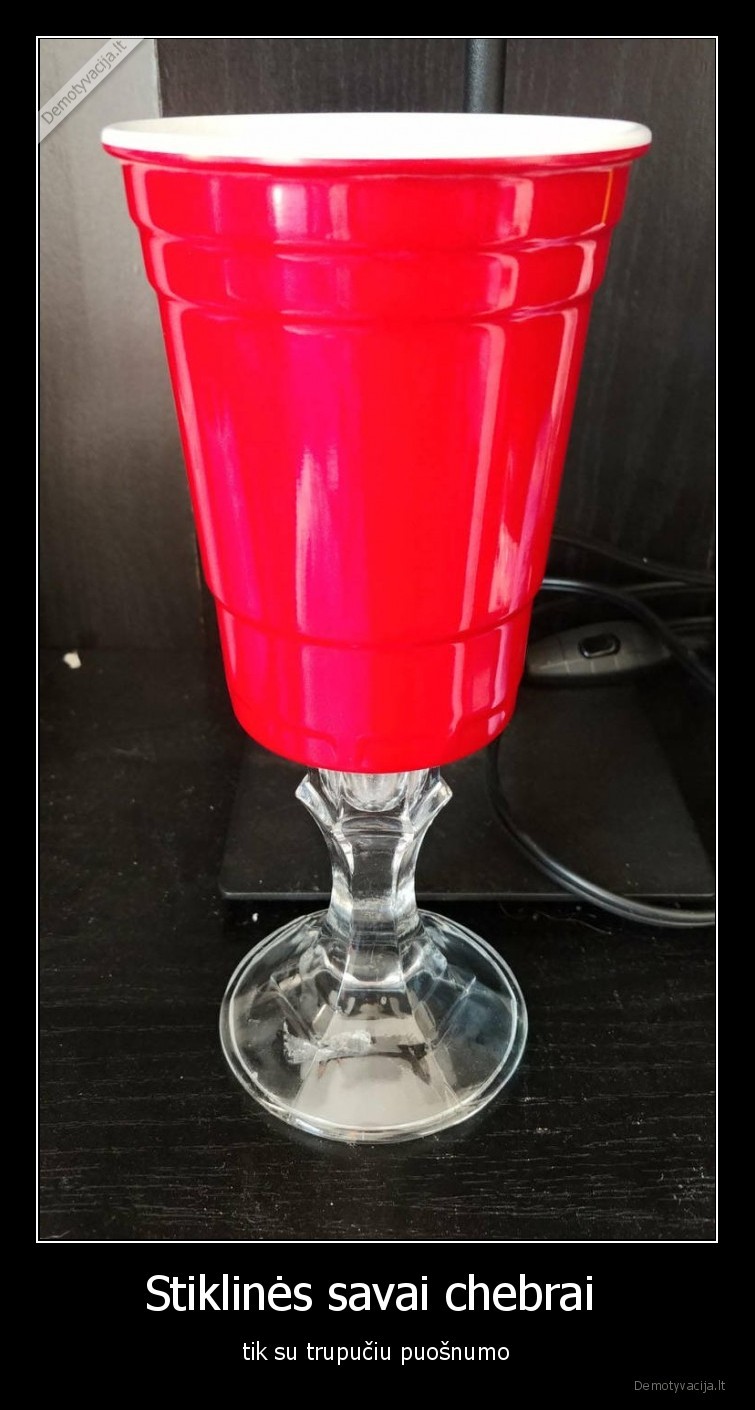 stiklines,beer, pong,puosnumas,paprastumas