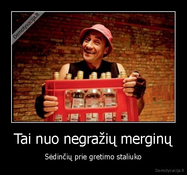 merginos,gerti,stikliukas