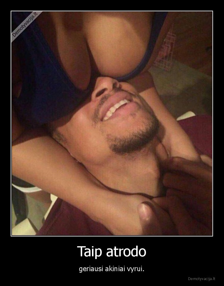 akiniai,papai,mergina,vyras