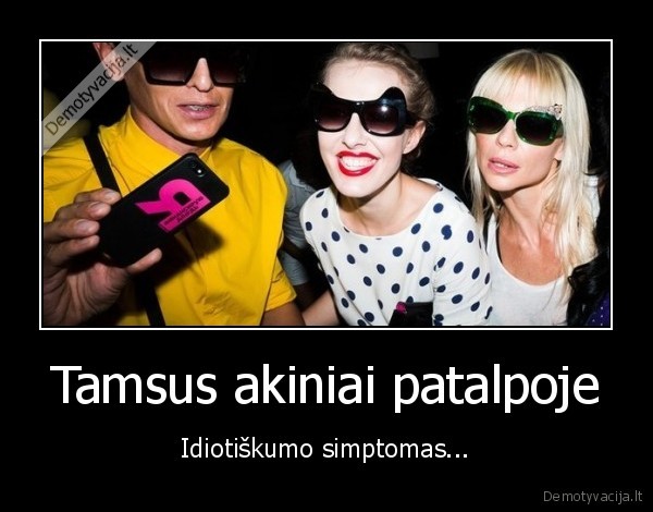 akiniai,patalpa,tamsu