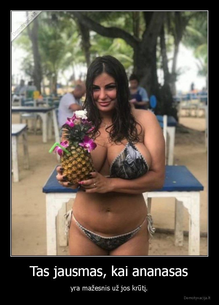 ananasas,mergina,krutis,papas