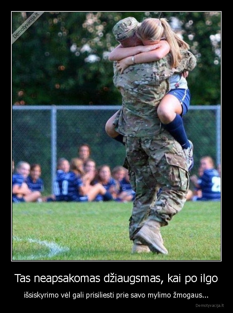 meile,dziaugsmas,prisilietimas,apsikabinimas