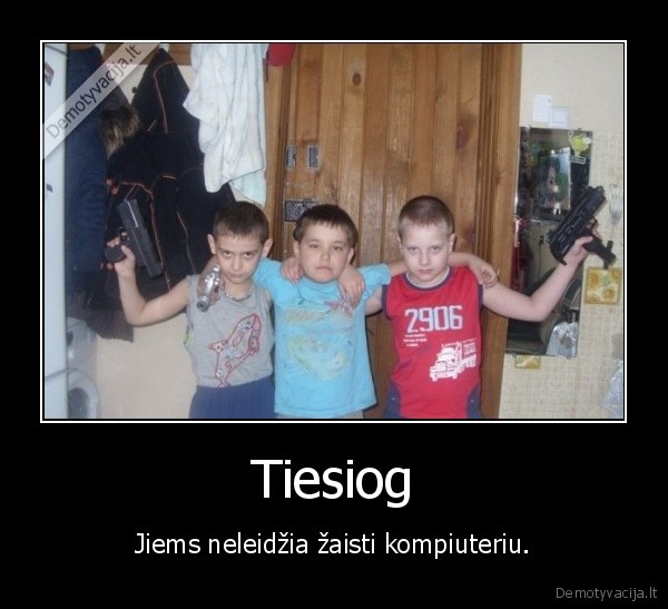 kompiuteris,vaikai,zaisti