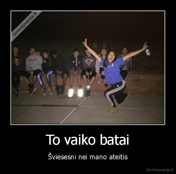 sviesi, ateitis,batai, su, atsvaitais