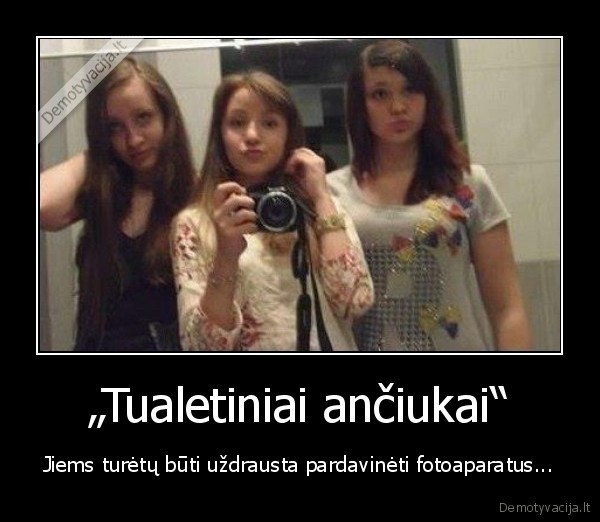 „Tualetiniai ančiukai“