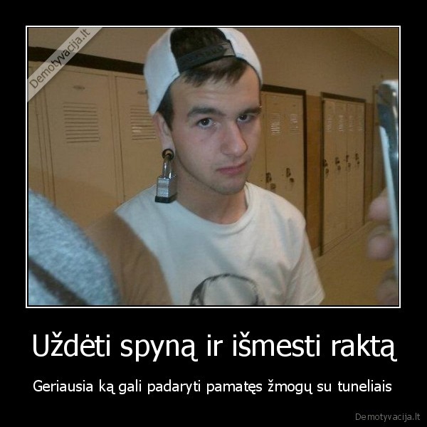 vyras, su, tuneliais,tuneliai, ausyje