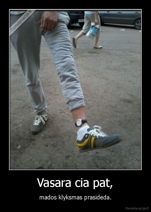 ahujienai, cia, taip, bahuriuks, atrodo