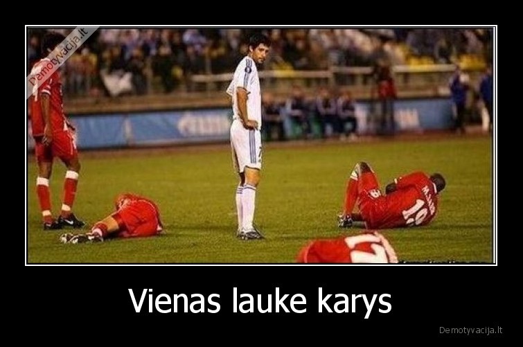 karys,vienas,lauke