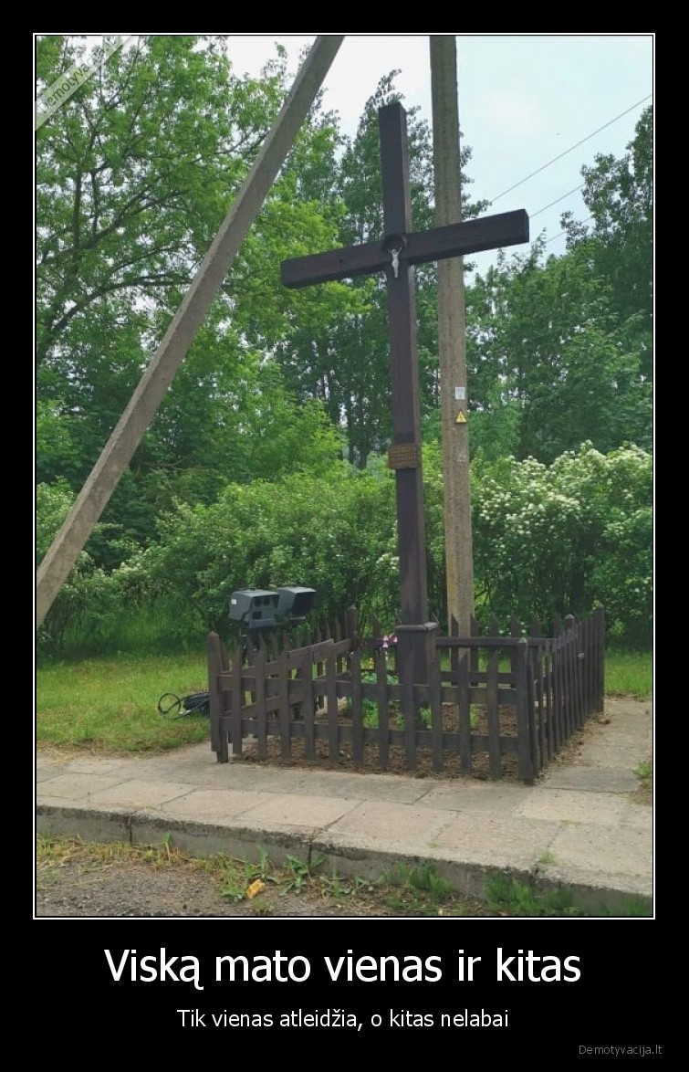 dievas,trikojis,religija,policija