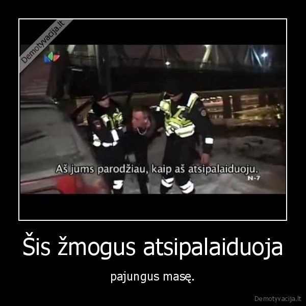 Šis žmogus atsipalaiduoja