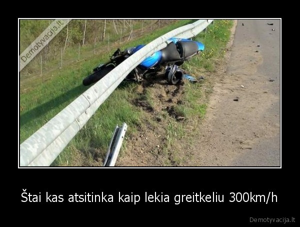 Štai kas atsitinka kaip lekia greitkeliu 300km/h