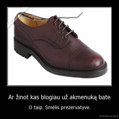 Ar žinot kas blogiau už akmenuką bate - O taip. Smėlis prezervatyve.