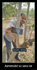 Asmenukė su savo ex - 