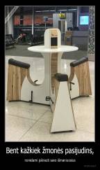 Bent kažkiek žmonės pasijudins, - norėdami įsikrauti savo išmaniuosius