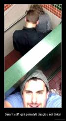 Darant selfi gali pamatyti daugiau nei tikiesi - 