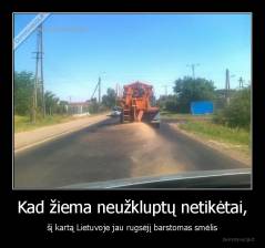 Kad žiema neužkluptų netikėtai, - šį kartą Lietuvoje jau rugsėjį barstomas smėlis