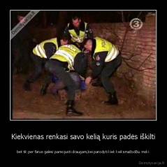 Kiekvienas renkasi savo kelią kuris padės iškilti - bet tik per farus galėsi pamojuoti draugam,bei parodyti kiek keiksmažodžiu moki