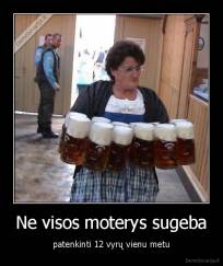 Ne visos moterys sugeba - patenkinti 12 vyrų vienu metu