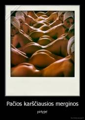 Pačios karščiausios merginos - pirtyje!