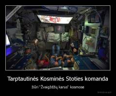 Tarptautinės Kosminės Stoties komanda - žiūri "Žvaigždžių karus" kosmose