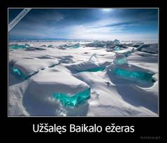 Užšalęs Baikalo ežeras - 