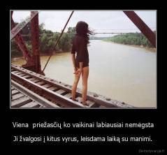 Viena  priežasčių ko vaikinai labiausiai nemėgsta - Ji žvalgosi į kitus vyrus, leisdama laiką su manimi.