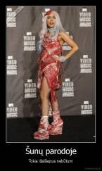 Šunų parodoje - Tokia išsišiepus nebūtum